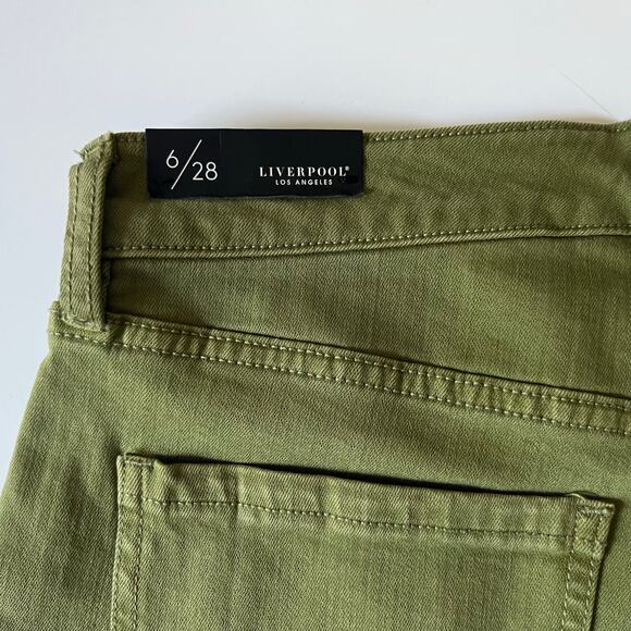 Liverpool Kennedy Crop Straight Jeans Women's 6/28 in Eucalyptus Green $109 NWT - Picture 12 of 14